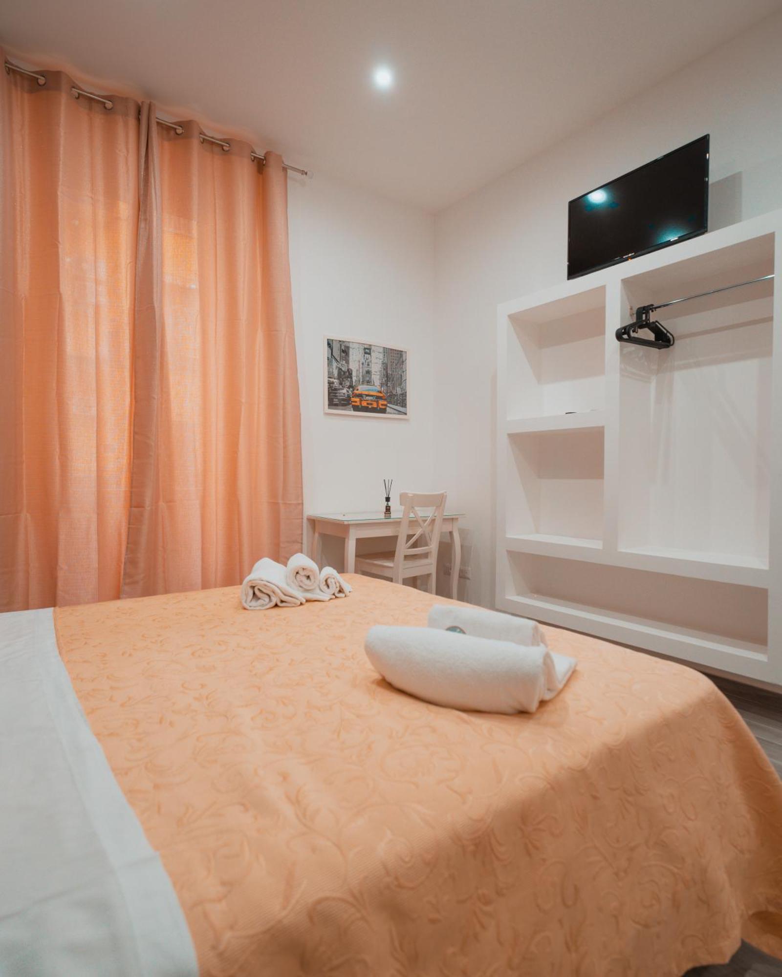 Luxury Boutique Vesuvio Apartment Naples