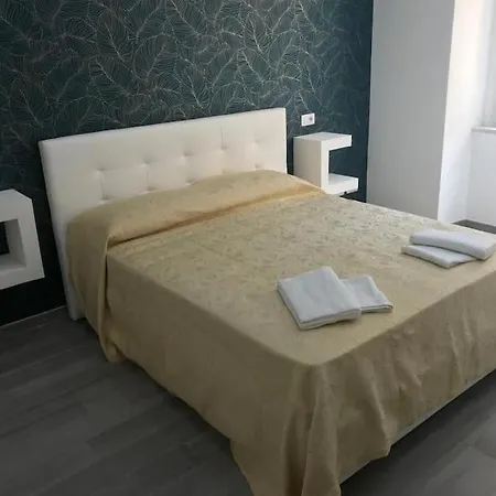 Luxury Boutique Vesuvio Apartment Naples Exterior photo