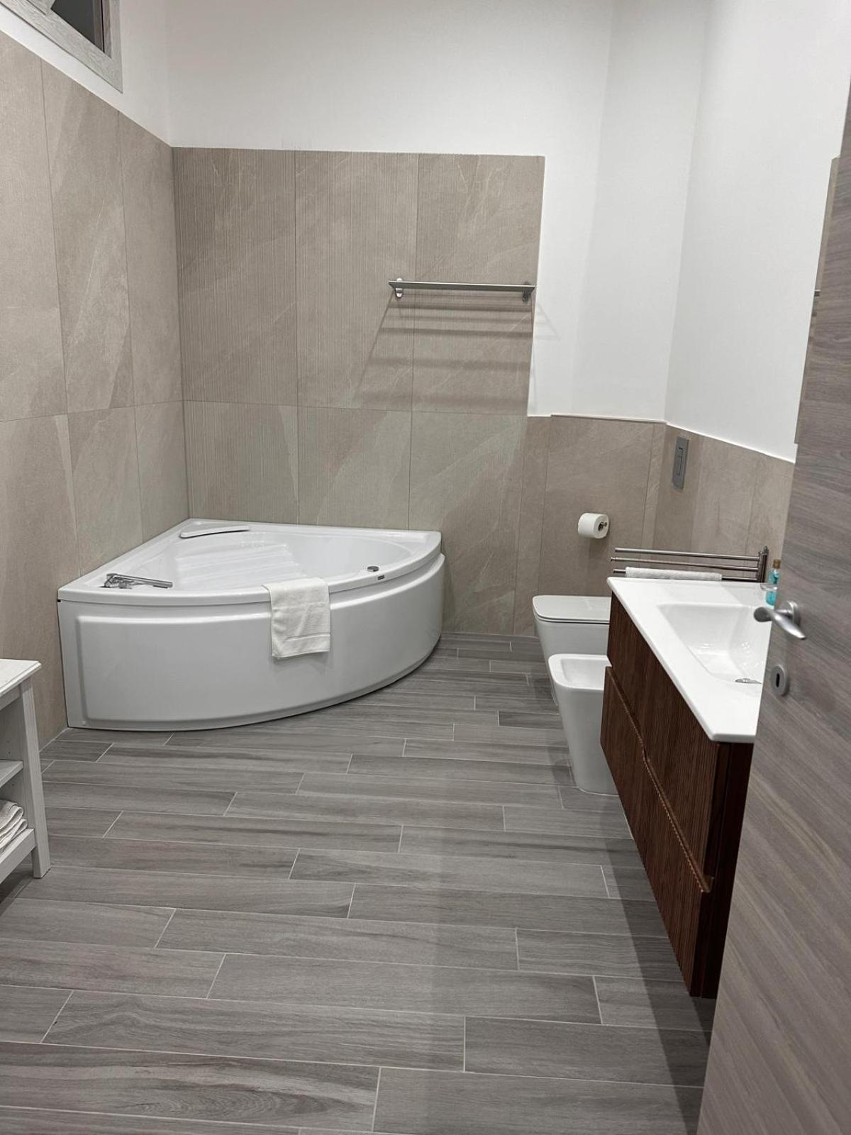 Luxury Boutique Vesuvio Apartment *